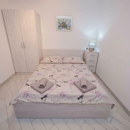 Apartman Marcela Palit Εξωτερικό φωτογραφία