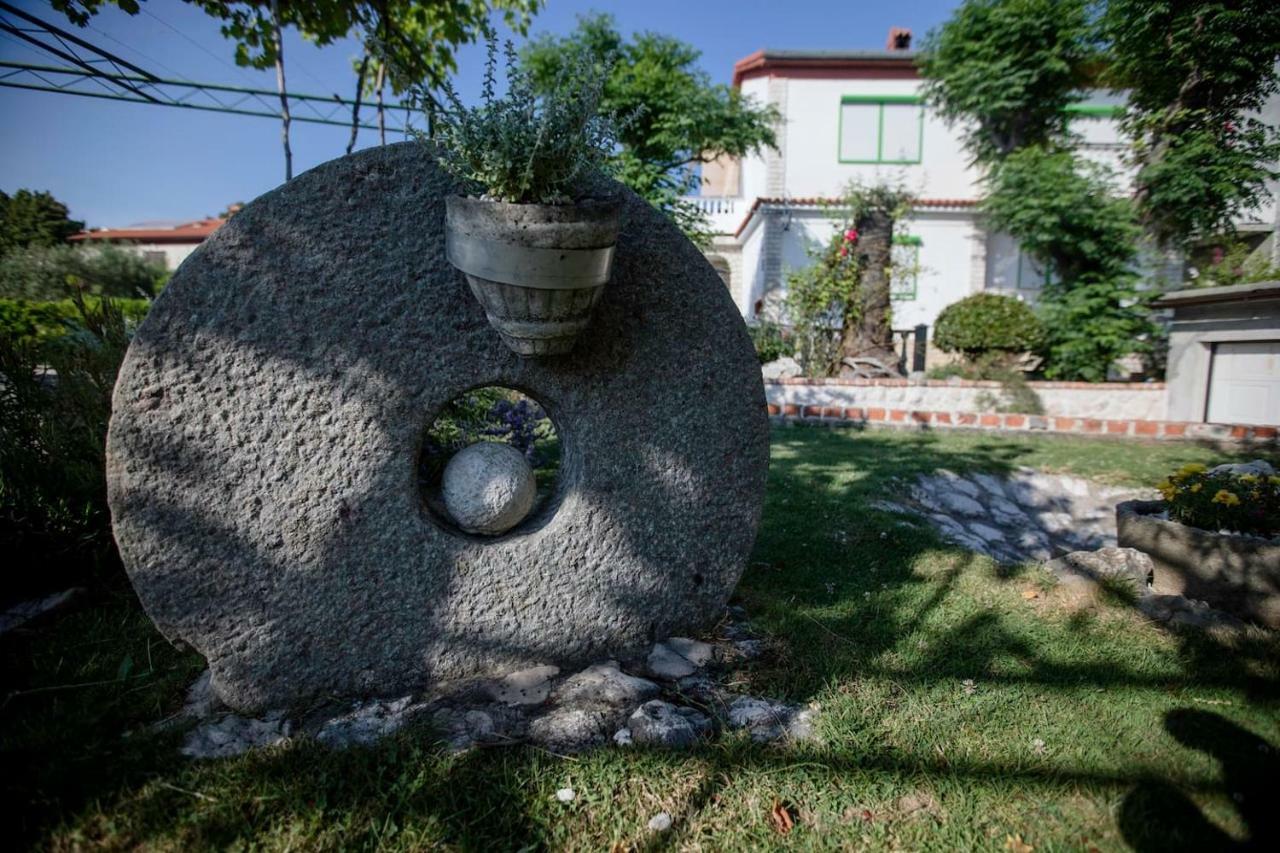 Apartman Marcela Palit Εξωτερικό φωτογραφία